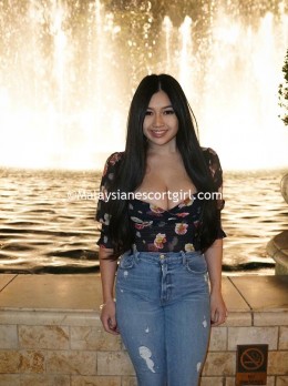 Escort in Kuala Lumpur - Manis 